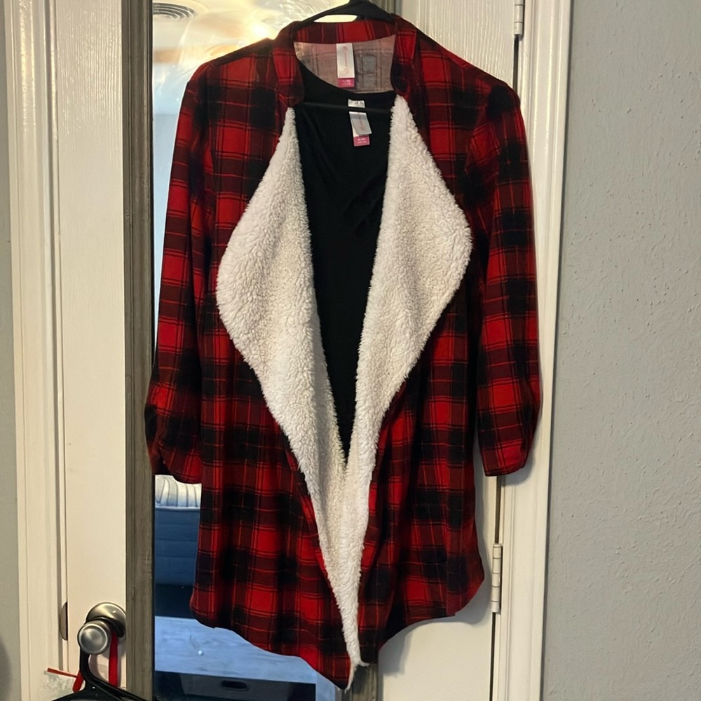 Red & Black Plaid Open Cardigan w/ White Fleece Lining (front only) & black tank